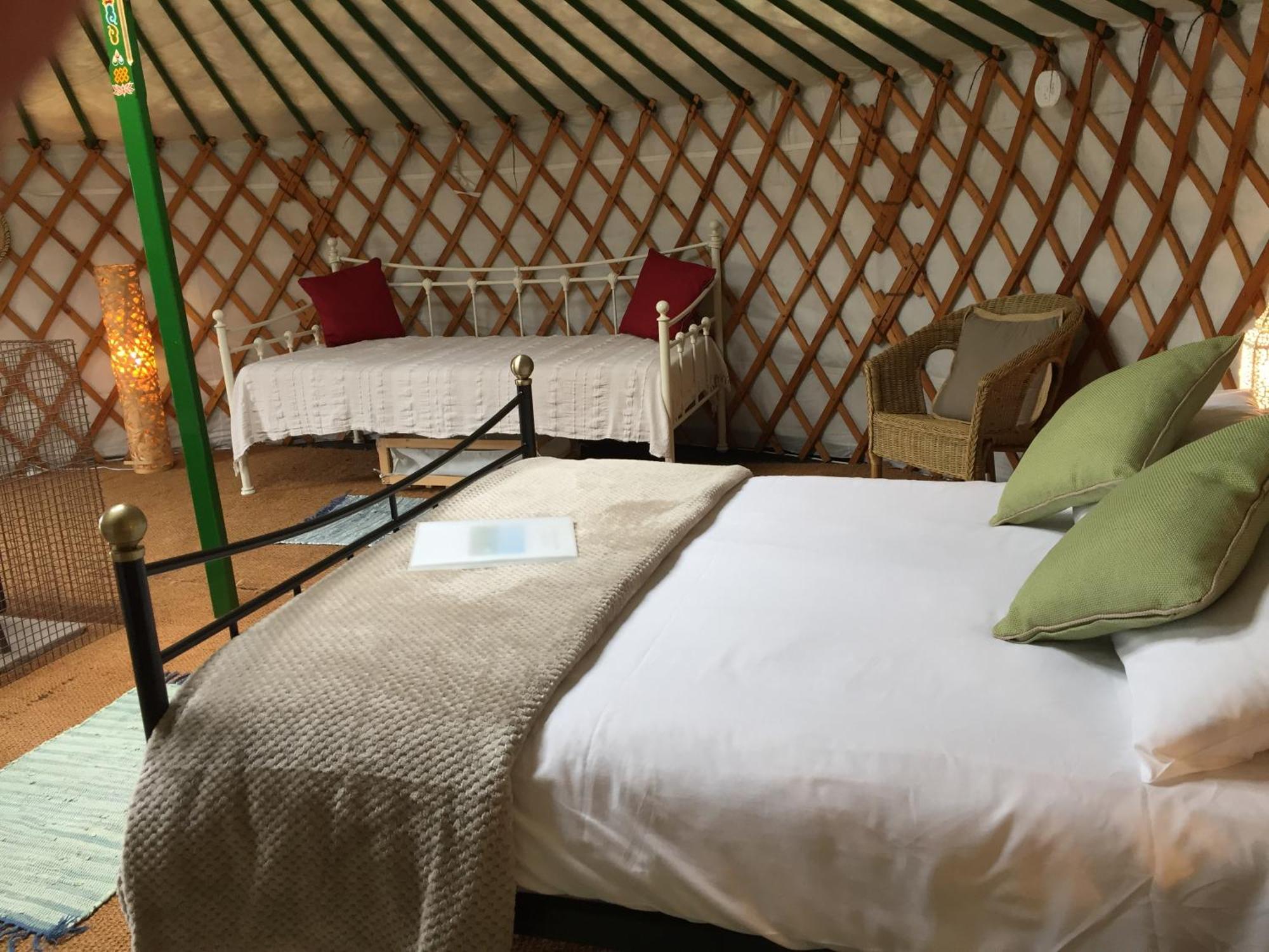 Caalm Camp Hotel Stour Provost Екстериор снимка