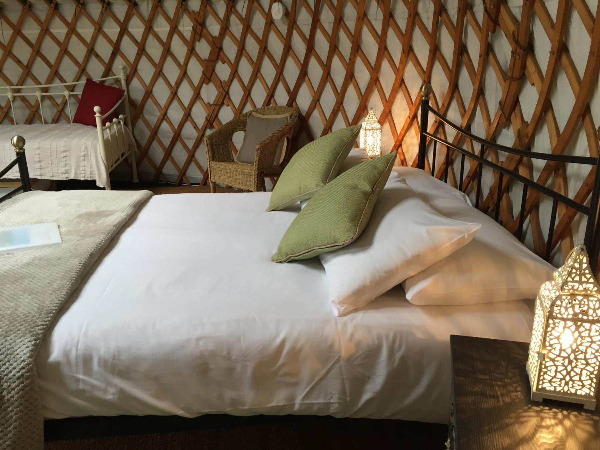 Caalm Camp Hotel Stour Provost Екстериор снимка