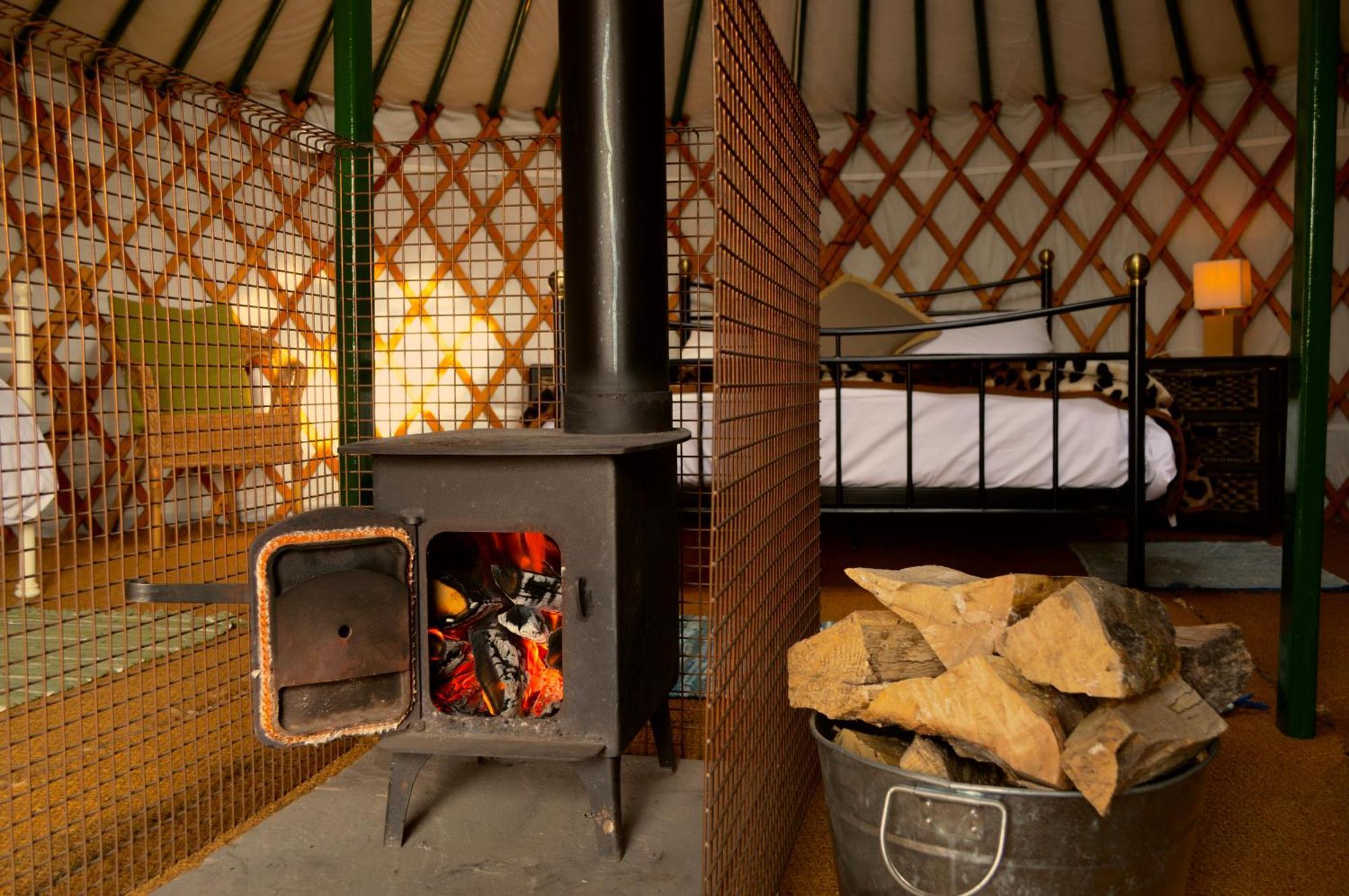 Caalm Camp Hotel Stour Provost Екстериор снимка